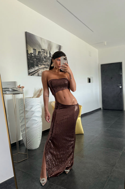 Queen Brown
